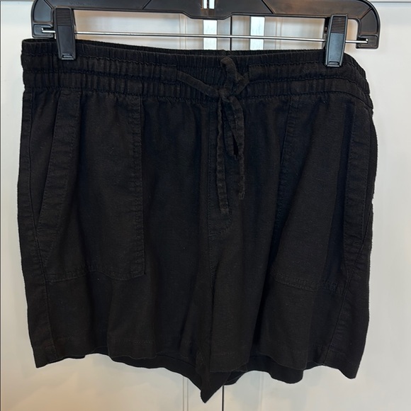 Old Navy Black Women's Linen High Waisted Casual Shorts - Picture 1 of 3